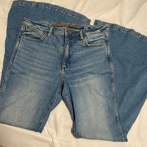 Wrangler Trumpet Flare Jeans
